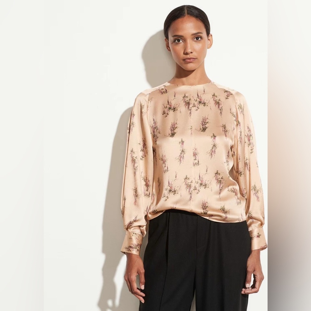 NWT Vince Wisteria Silk Mock Neck Blouse - Picture 4 of 7